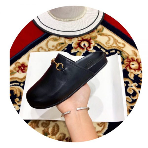 G*u*iu-slipper-15