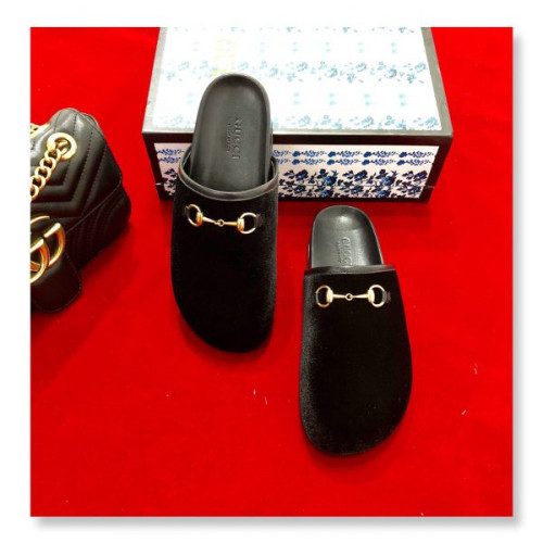 G*u*iu-slipper-18