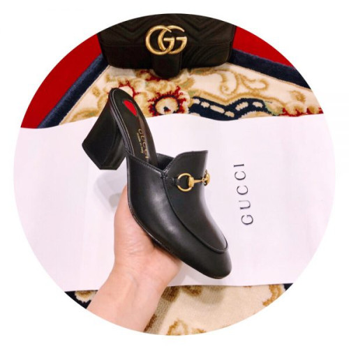 G*u*iu-slipper-21
