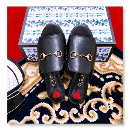 G*u*iu-slipper-6